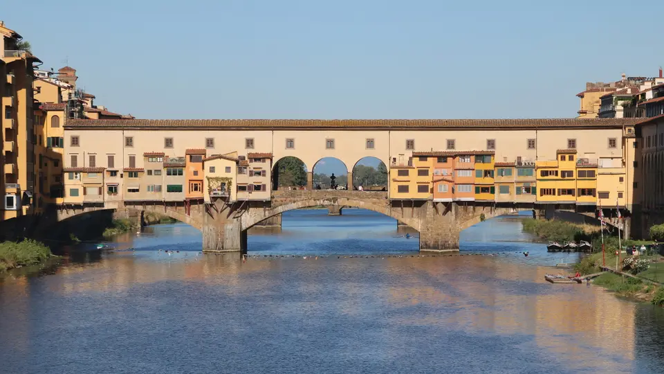 Ponte Vecchio over the Arno in Florence, seen from Ponte alle Grazie