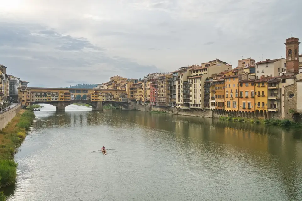 Looking up the Arno towards Ponte Vecchio from the west